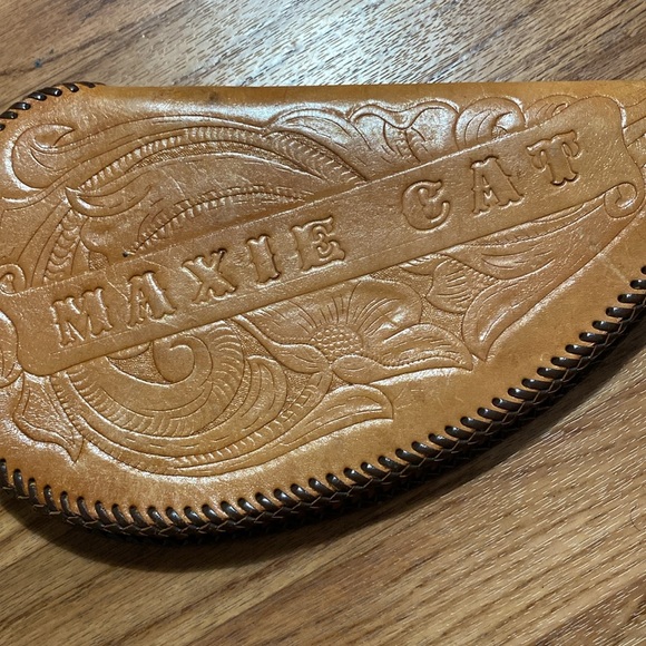 Vintage tooled padded leather gun case MAXIE CAT pistol - Picture 2 of 7